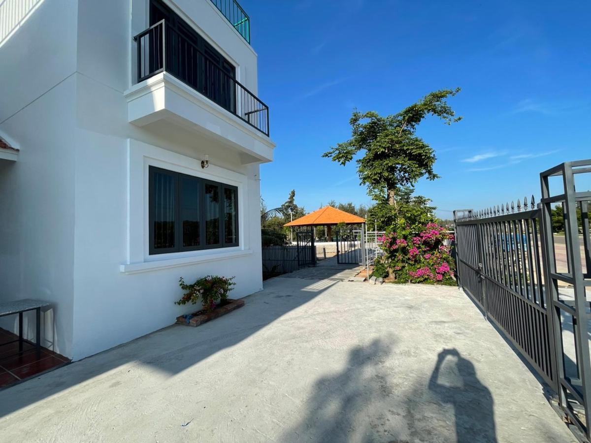 Duc Luu Quang Hotel Binh Thuan Tuy Phong Exterior foto