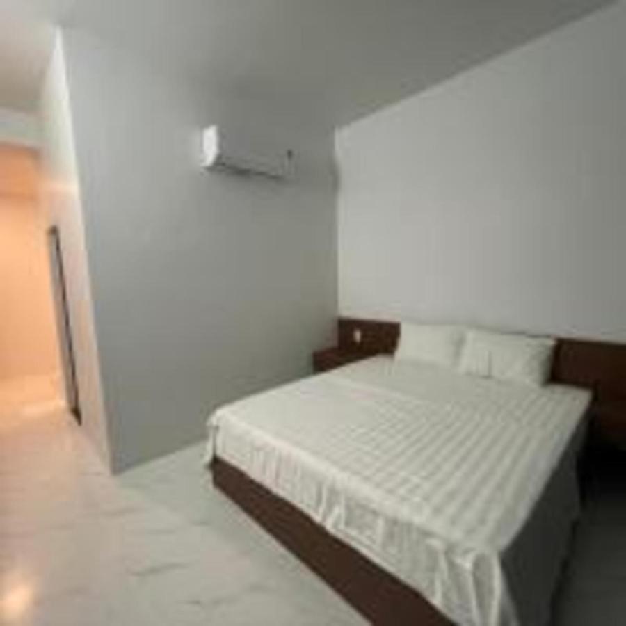 Duc Luu Quang Hotel Binh Thuan Tuy Phong Exterior foto