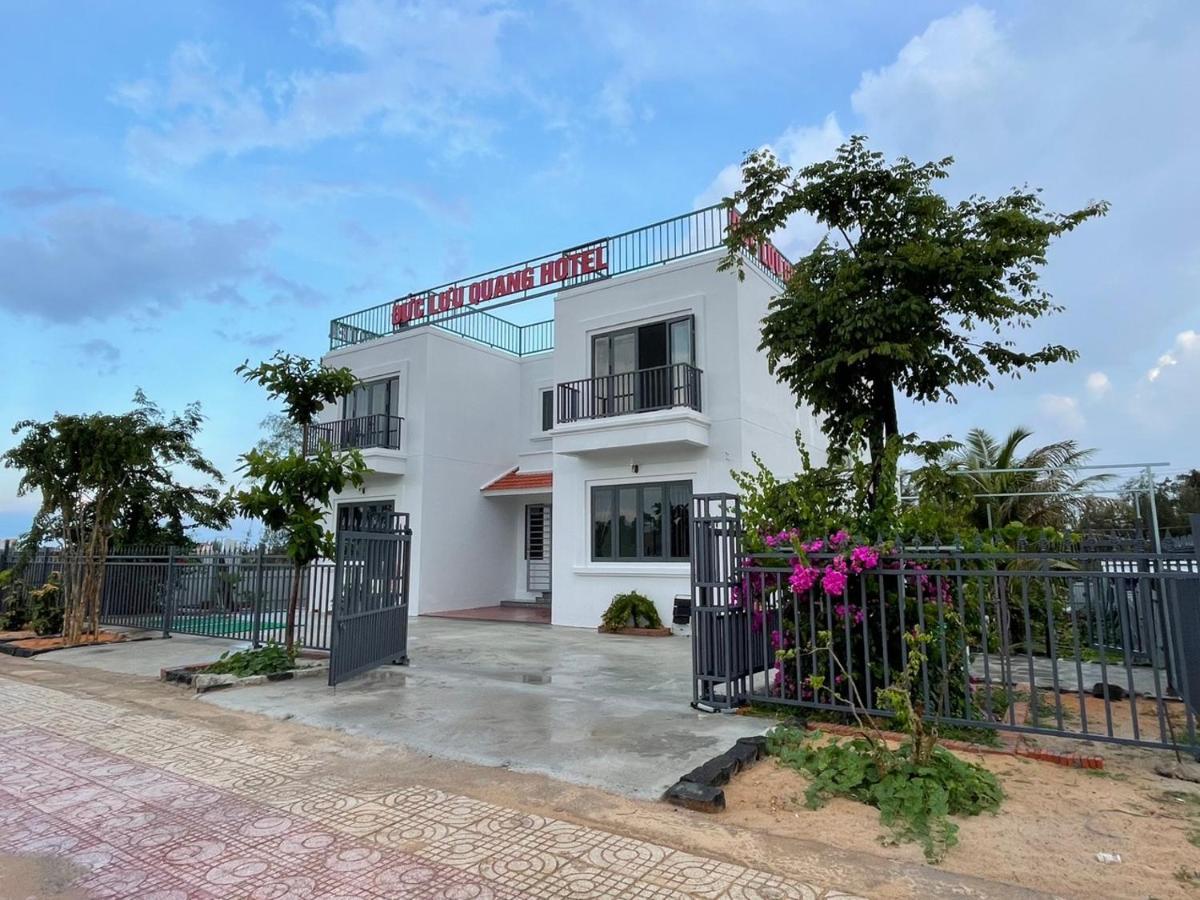 Duc Luu Quang Hotel Binh Thuan Tuy Phong Exterior foto